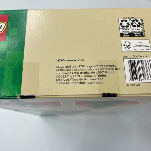 LEGO Christmas Tree Building Set - Green - Picture 4 of 6